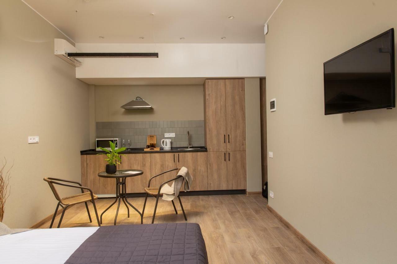 אודסה Poet Apartments מראה חיצוני תמונה