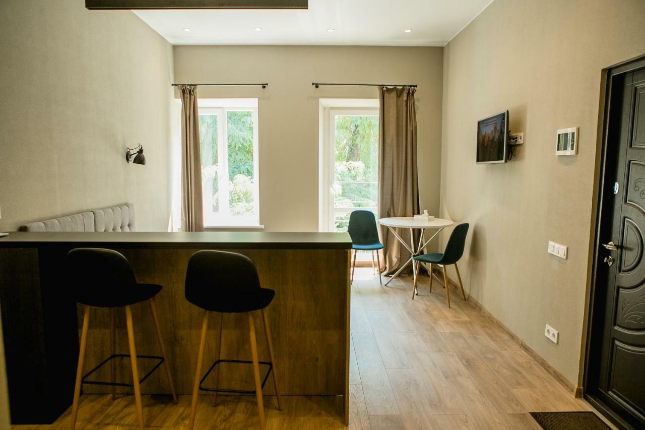 אודסה Poet Apartments מראה חיצוני תמונה